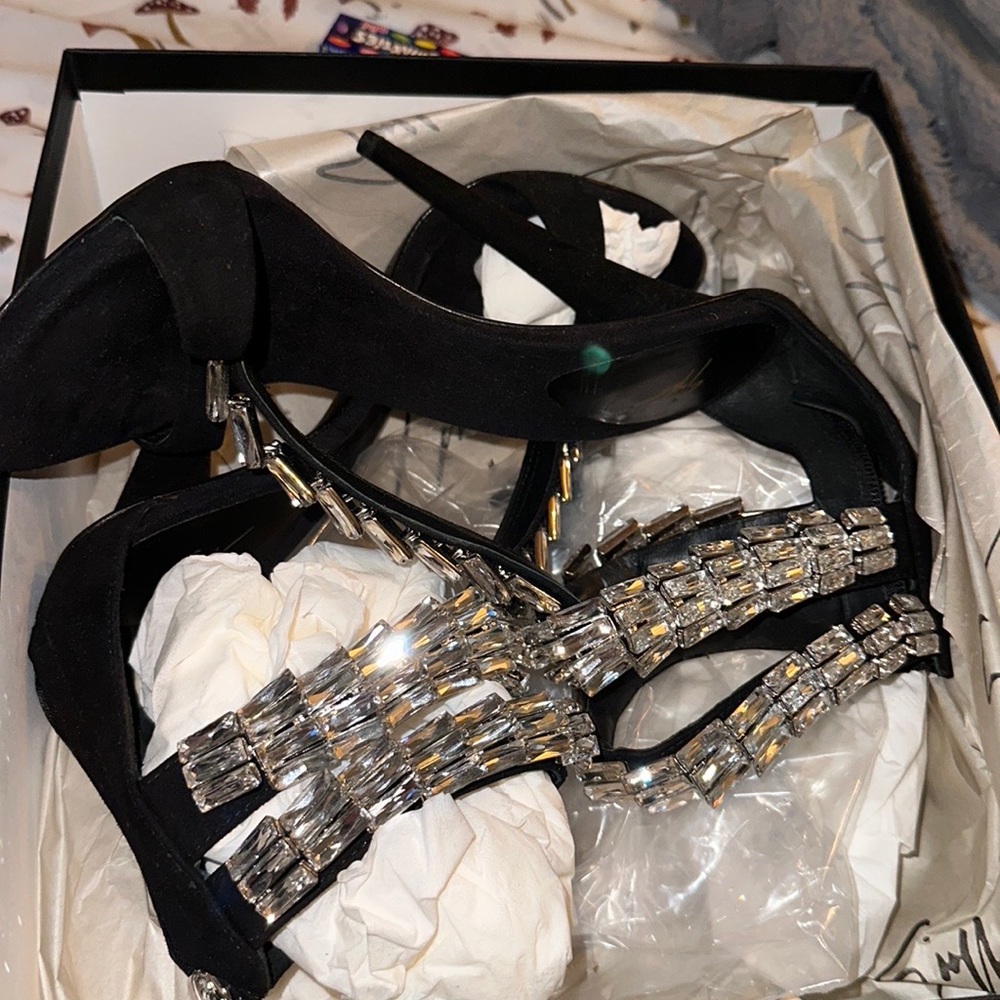 Giuseppe heels